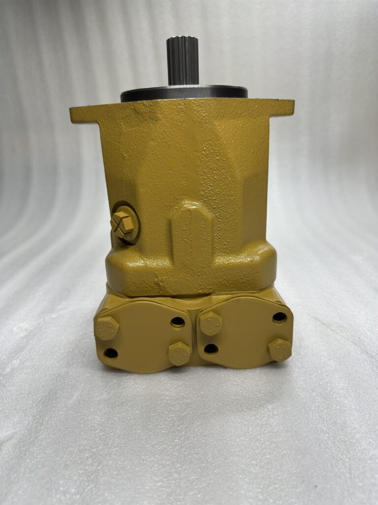 200-3252 fan motor for CAT 385B 385C and 390D excavators - rear port block view