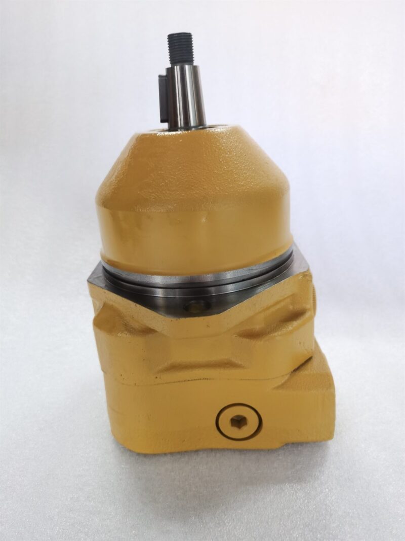 505-5180 fixed displacement fan motor for CAT 336 345 GC 349 and 352 excavators, additional bench view showing ports and mounting face