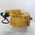 524-0925 variable displacement piston pump for CAT 336 GC excavator with the C7.1 engine - side view of the pump body