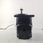 Port block face of 400702-00084 cooling fan motor used on DX380LC-3 DX490LC-5 DX530LC-5 machines