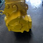 708-1L-00012 pompe hydraulique principale pour bulldozer Komatsu D65EX-12 D65PX-12, vue sur banc 4