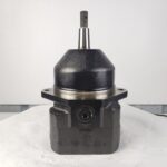 11410653 hydraulic fan motor for Volvo L150E L180E L220E wheel loaders, bench view 3
