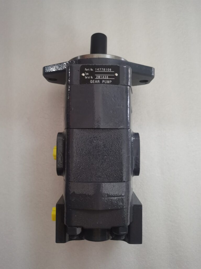 14778109 fan gear pump for Volvo EC700 EC950 excavators, bench view 1