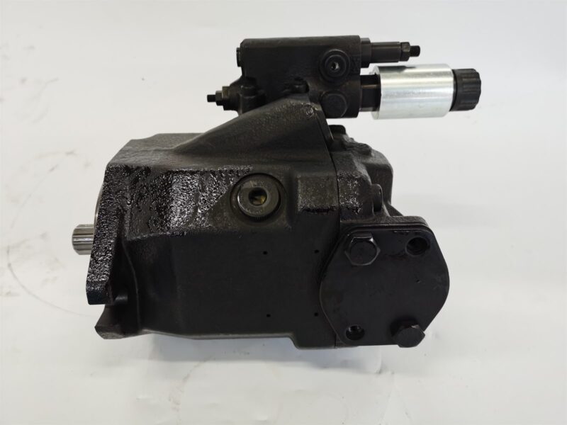 15020161 main hydraulic pump for Volvo A35E A35F A40E A40F articulated haulers, bench view 4